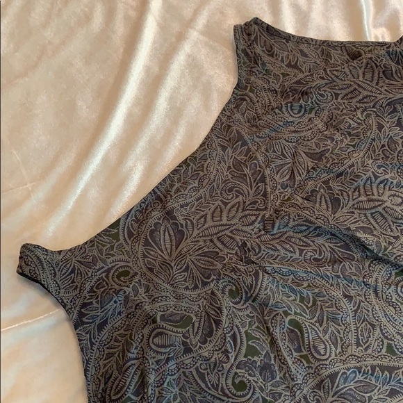 Abercrombie & Fitch Cold Shoulder Top - Picture 7 of 7